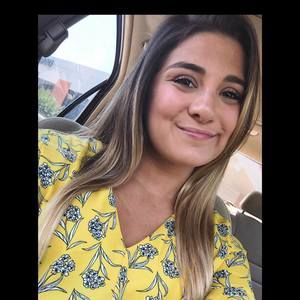 Meet your Posher, Danielle